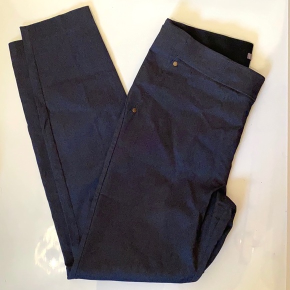 SOLD - Picture 2 of 4